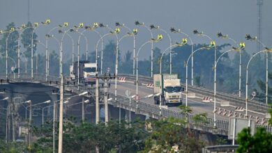 Photo of Cross-border trade yet to rebound despite Thai-Myanmar border bridge reopening