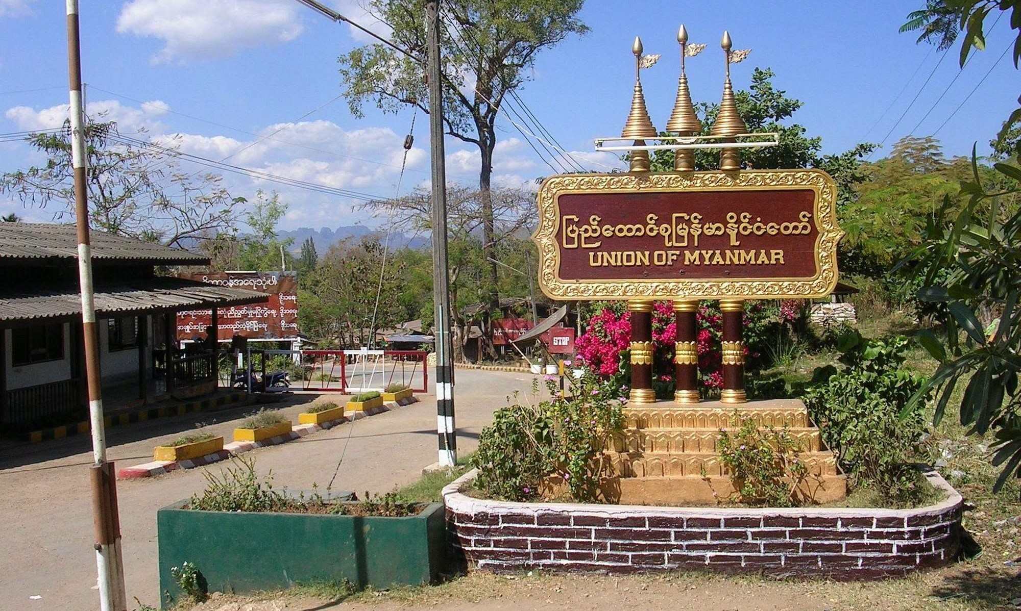 Junta Uses Civilian Transport to Disguise Reinforcements in Phayathonzu