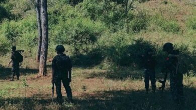 Photo of Heavy Fighting Rages in Myawaddy Township Near Myanmar-Thailand Border