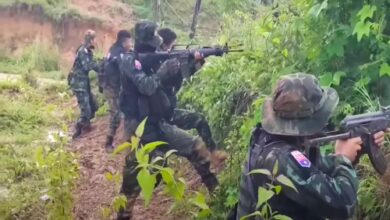 Photo of Junta Launches Offensive to Retake Strategic Village in Kawkareik, Sparking Heavy Clashes